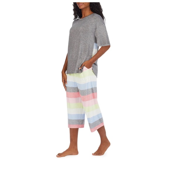 DKNY Women's Elastic Waistband Capri & Short Sleeve
Pajama Set - Picture 4 of 11